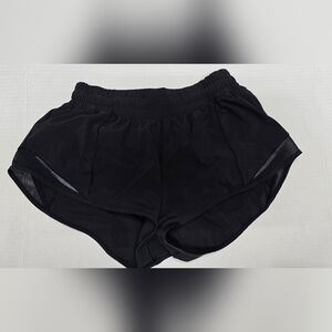 LULULEMON size 4 shorts
